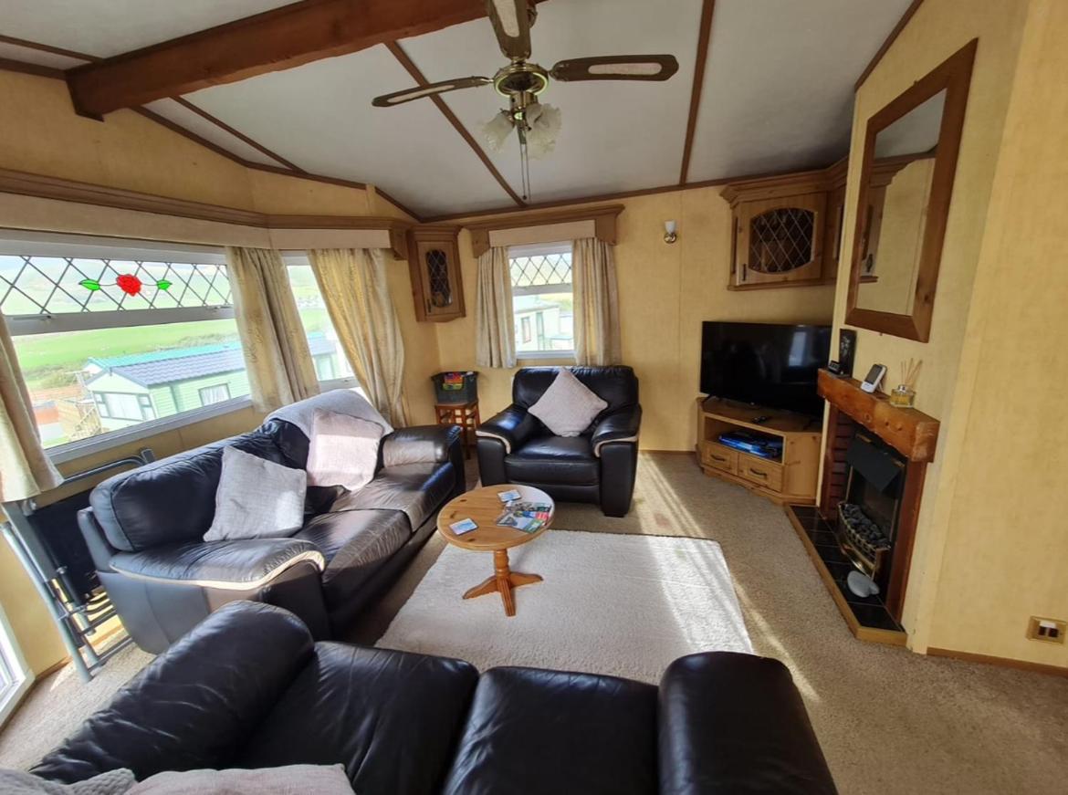 Spacious Luxury Escape With Sea Views And Pet Friendly At Clarach Bay Aberystwyth Luaran gambar