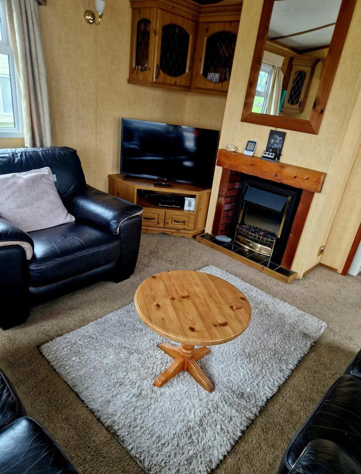 Spacious Luxury Escape With Sea Views And Pet Friendly At Clarach Bay Aberystwyth Luaran gambar